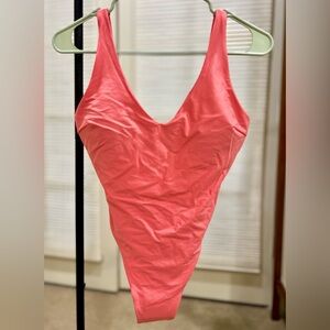 Lululemon waterside v neck skimpy one-piece